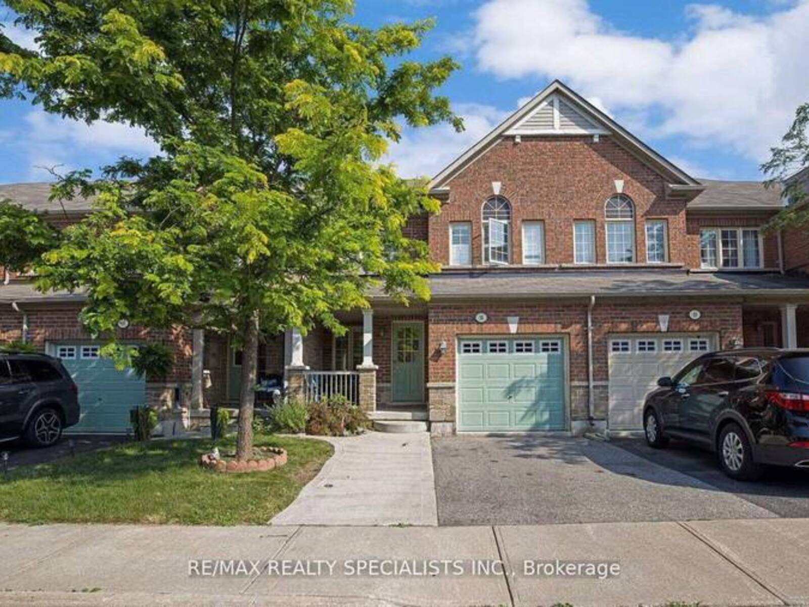 100 - 16 BELLHAVEN CRESCENT, Brampton, Ontario L6R 0W7