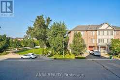 60 THOROUGHBRED WAY | Markham Ontario | Slide Image Twenty-four