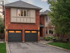 66 PALMERSTON DRIVE Vaughan Ontario, L4J 7V9