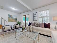 41A ALGOMA STREET Toronto Ontario, M8Y 1C4