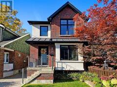 22 LEROY AVENUE Toronto Ontario, M4J 4G7