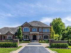 12 SANDY RIDGE COURT Whitchurch-Stouffville Ontario, L4A 2L4