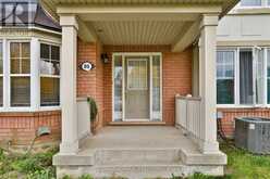 86 GAS LAMP LANE | Markham Ontario | Slide Image Three