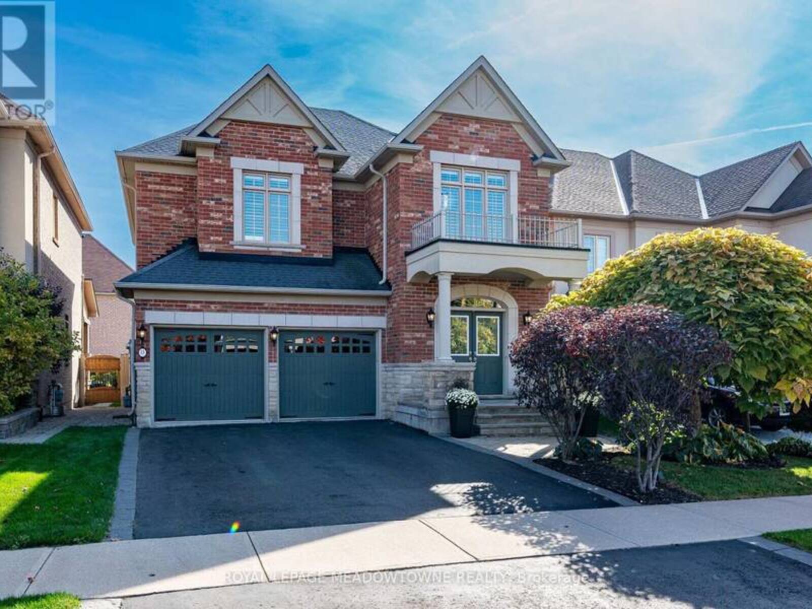 13 BEACON HILL DRIVE, Brampton, Ontario L6X 0V6