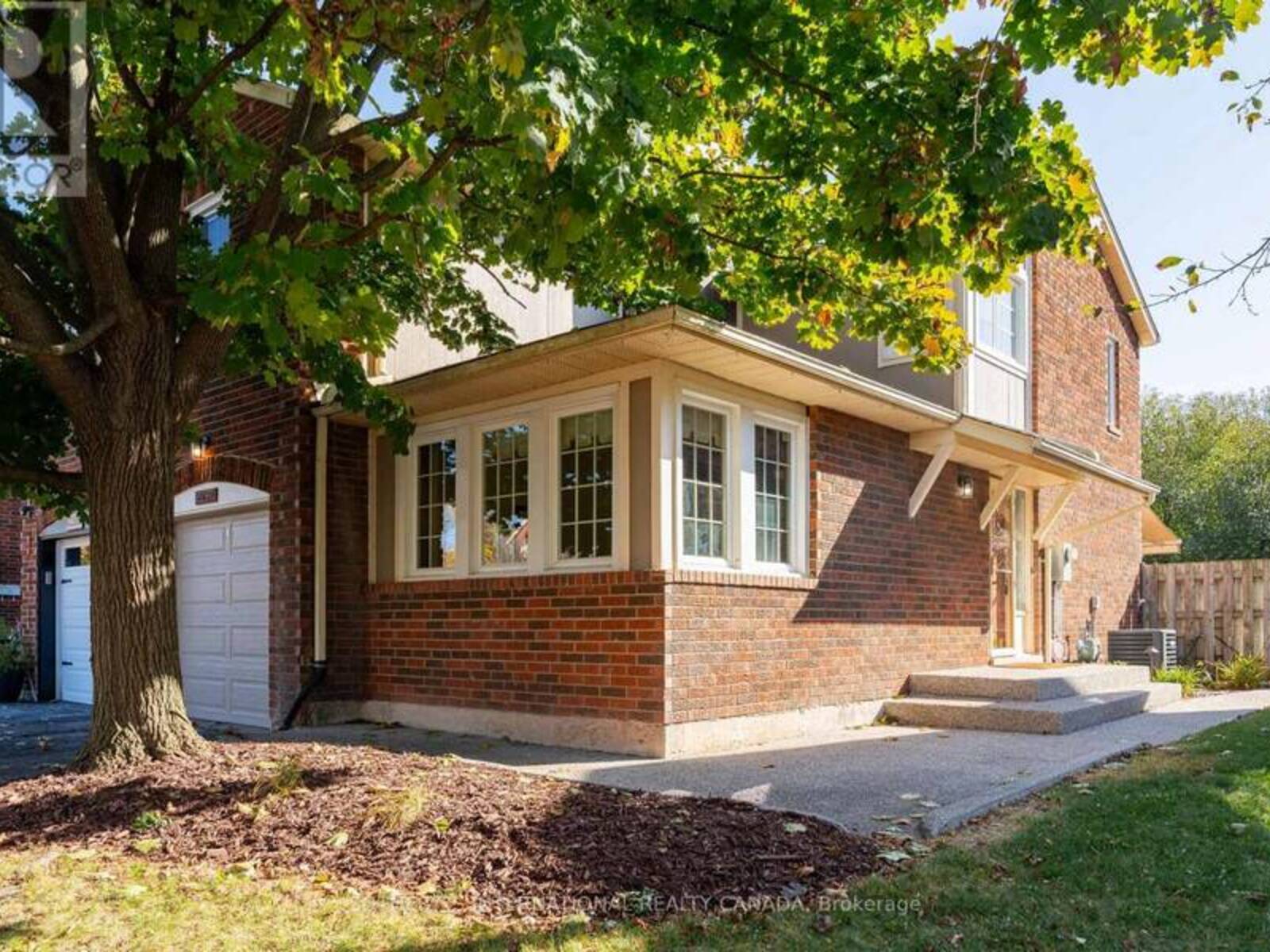 2287 MARGOT STREET, Oakville, Ontario L6H 3M6