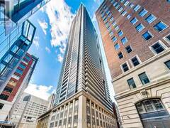 2116 - 70 TEMPERANCE STREET Toronto Ontario, M5H 0B1