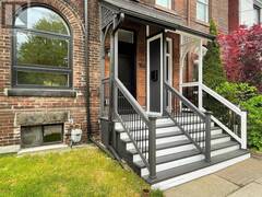 164 BROADVIEW AVENUE Toronto Ontario, M4M 2G5