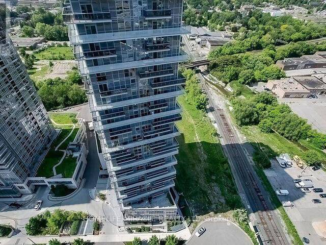 PH20 - 181 VILLAGE GREEN SQUARE Toronto Ontario, M1S 0L3