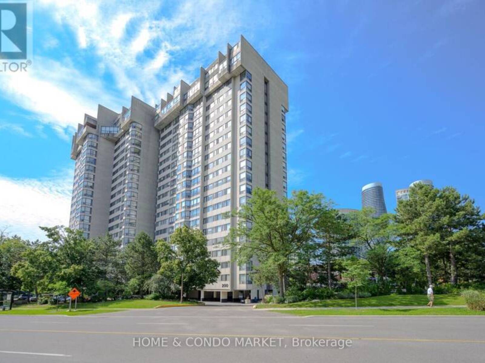 604 - 200 ROBERT SPECK PARKWAY, Mississauga, Ontario L4Z 1S3