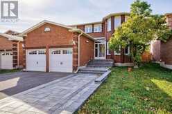 28 MANDEL CRESCENT | Richmond Hill Ontario | Slide Image Two