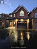 50 ENGLISH OAK DRIVE | Richmond Hill Ontario | Slide Image One