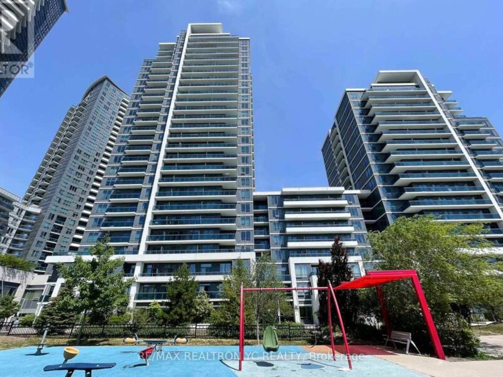 310 - 7167 YONGE STREET, Markham, Ontario L3T 0E1