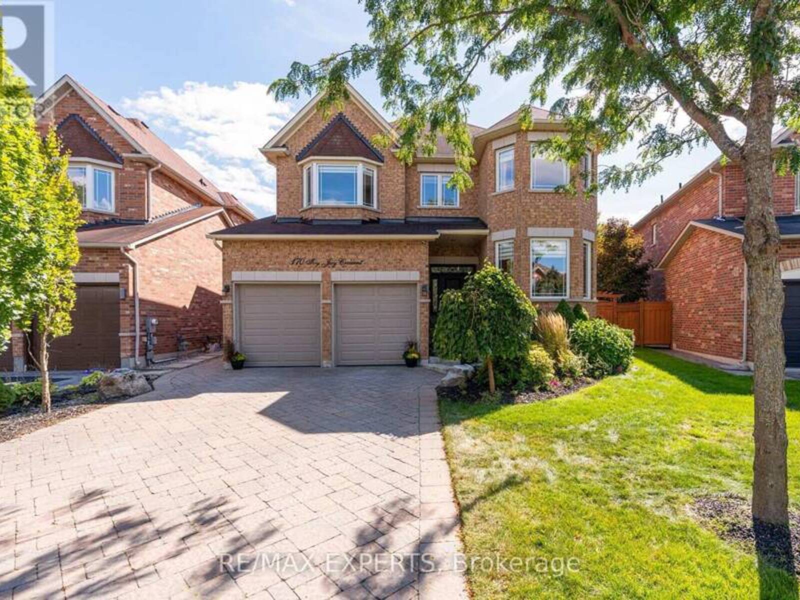 170 IVY JAY CRESCENT, Aurora, Ontario L4G 0E9