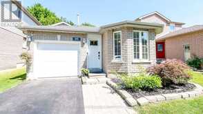 99 CHURCHLAND DRIVE | Barrie Ontario | Slide Image One