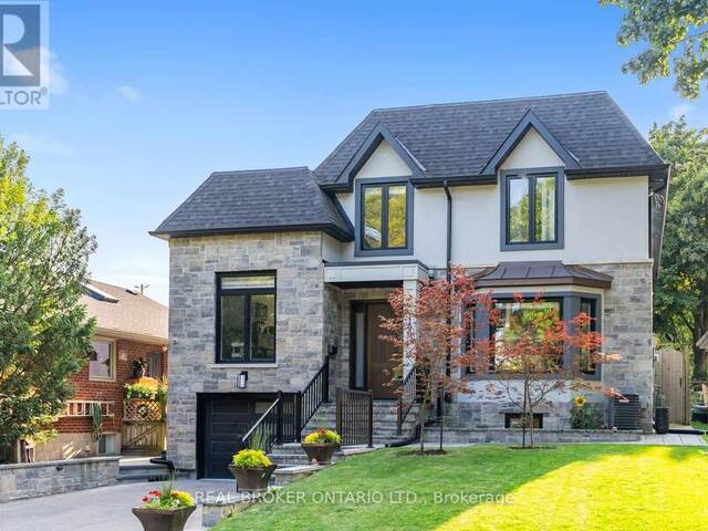 106 BALLACAINE DRIVE Toronto Ontario, M8Y 4B8