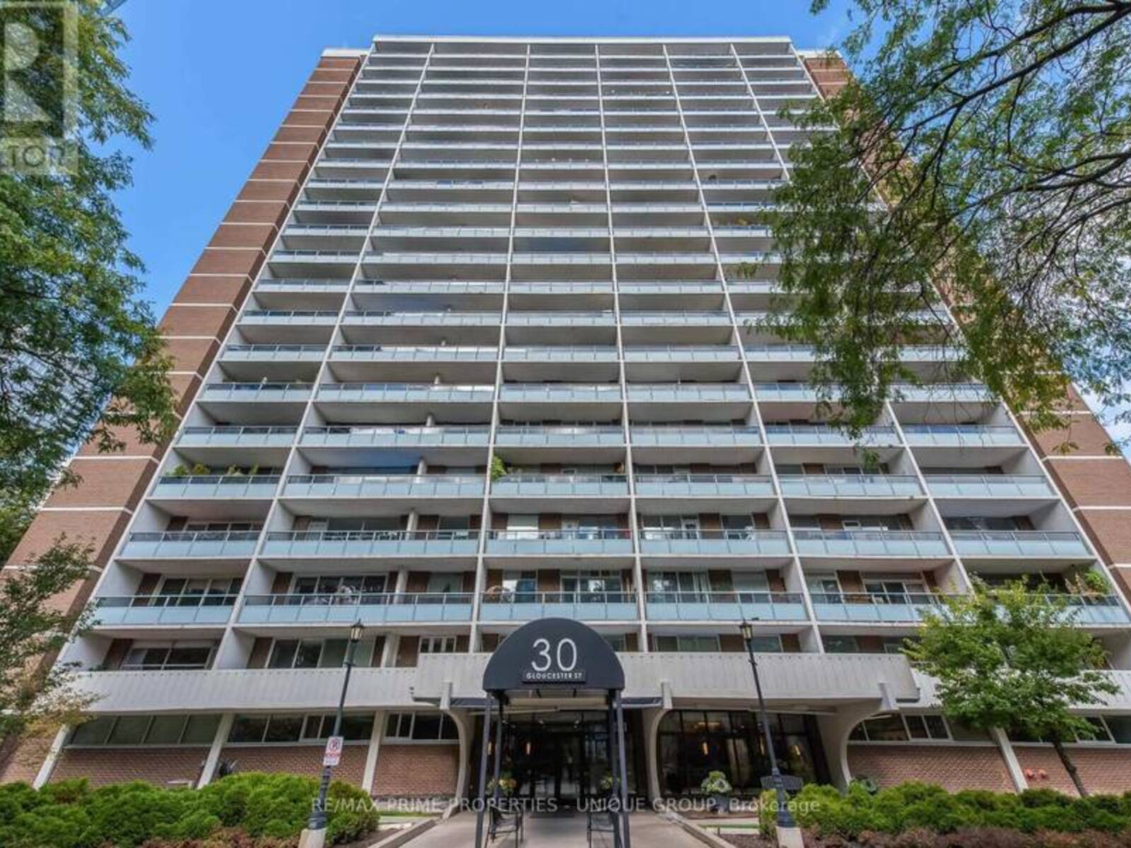 1802 - 30 GLOUCESTER STREET, Toronto, Ontario M4Y 1L6