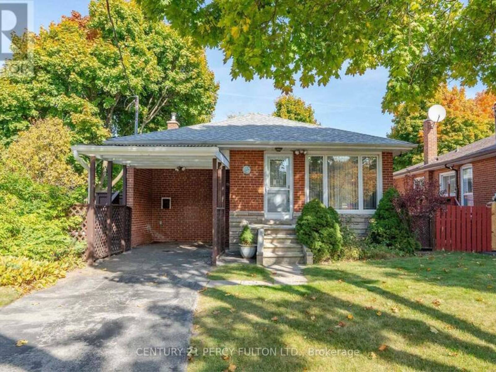 28 FURLONG COURT, Toronto, Ontario M1J 1Y8