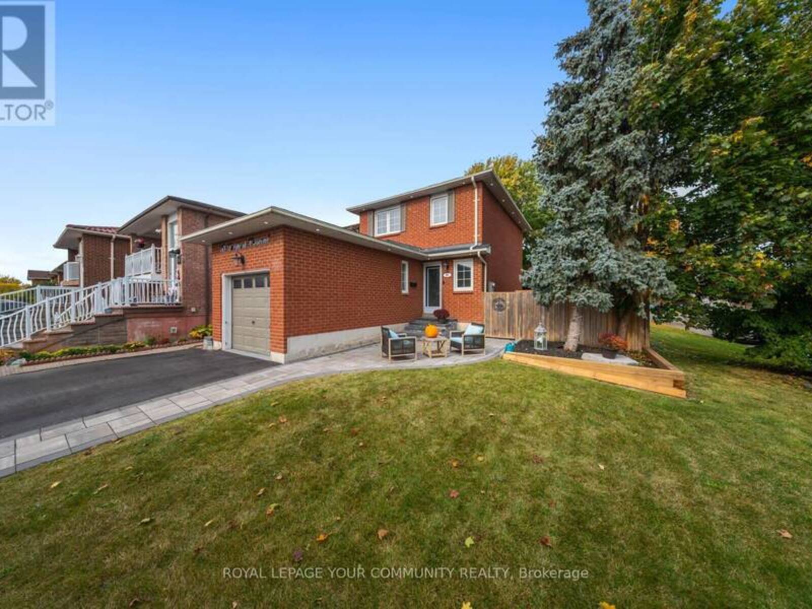 33 DEERPARK CRESCENT, Brampton, Ontario L6X 2T6