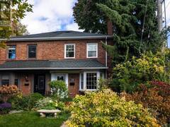 73 HANNA ROAD Toronto Ontario, M4G 3N2