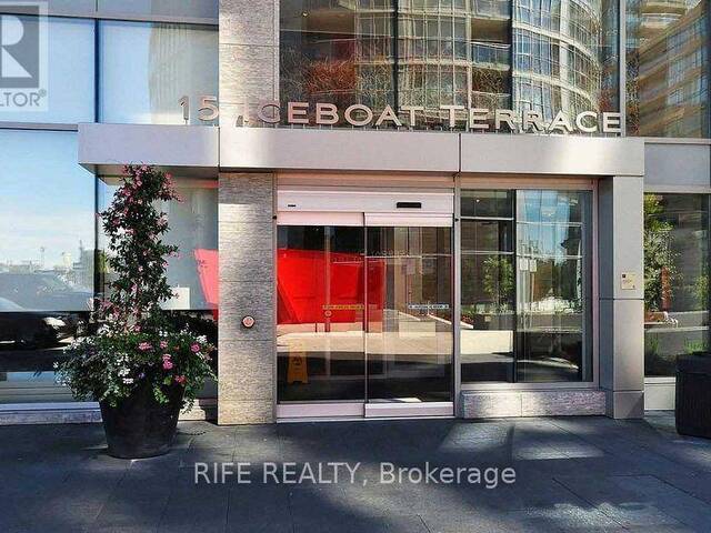 1038 - 15 ICEBOAT TERRACE Toronto Ontario, M5V 4A5