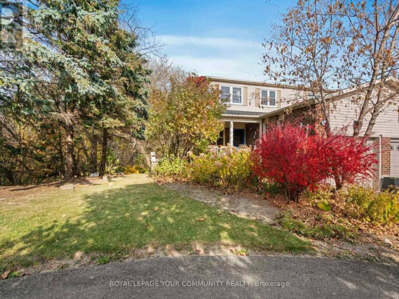 106 SEATON DRIVE, Aurora, Ontario L4G 3X1