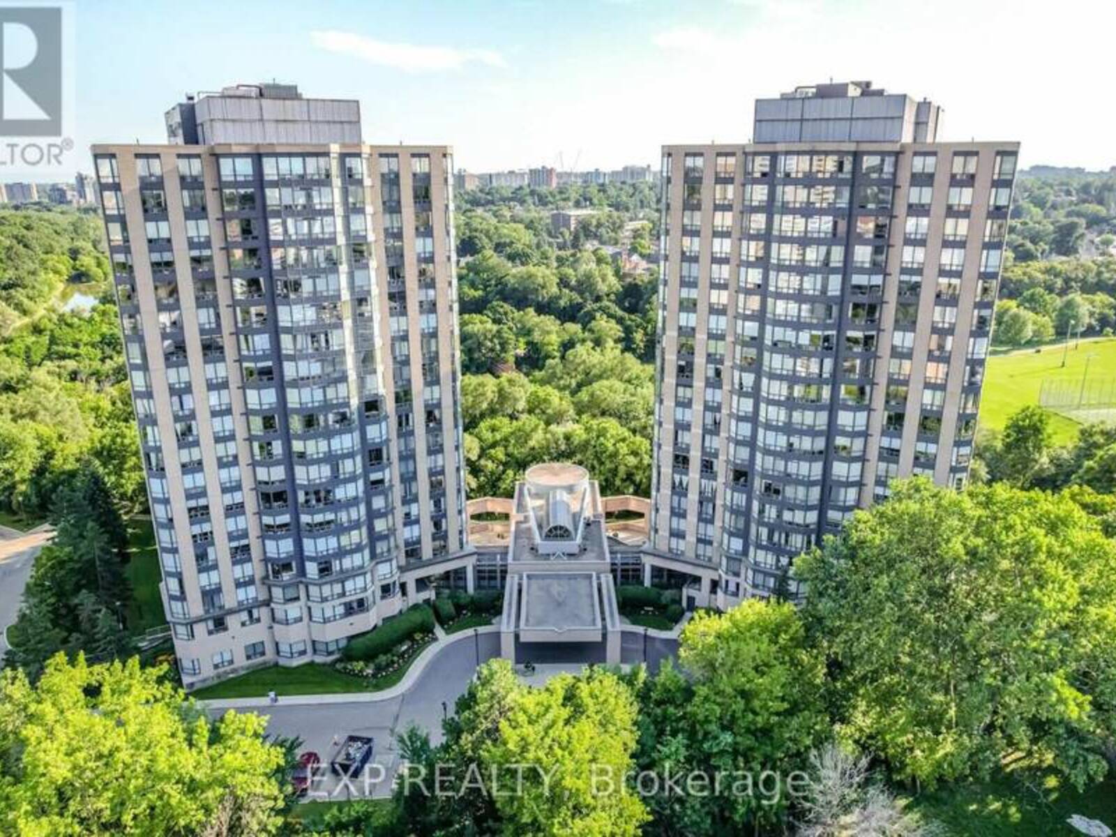 401 - 1 HICKORY TREE ROAD, Toronto, Ontario M9N 3W4