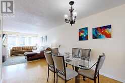 38 STATELY WAY | Markham Ontario | Slide Image Twelve