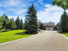 27 THERESA CIRCLE Vaughan Ontario, L0J 1C0