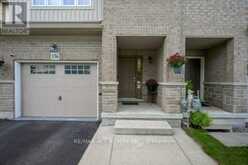 136 PALACEBEACH TRAIL | Hamilton Ontario | Slide Image Three