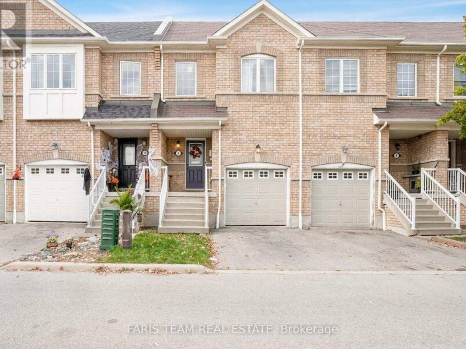 8 ARBUCKLE WAY, Whitby, Ontario L1N 0C3