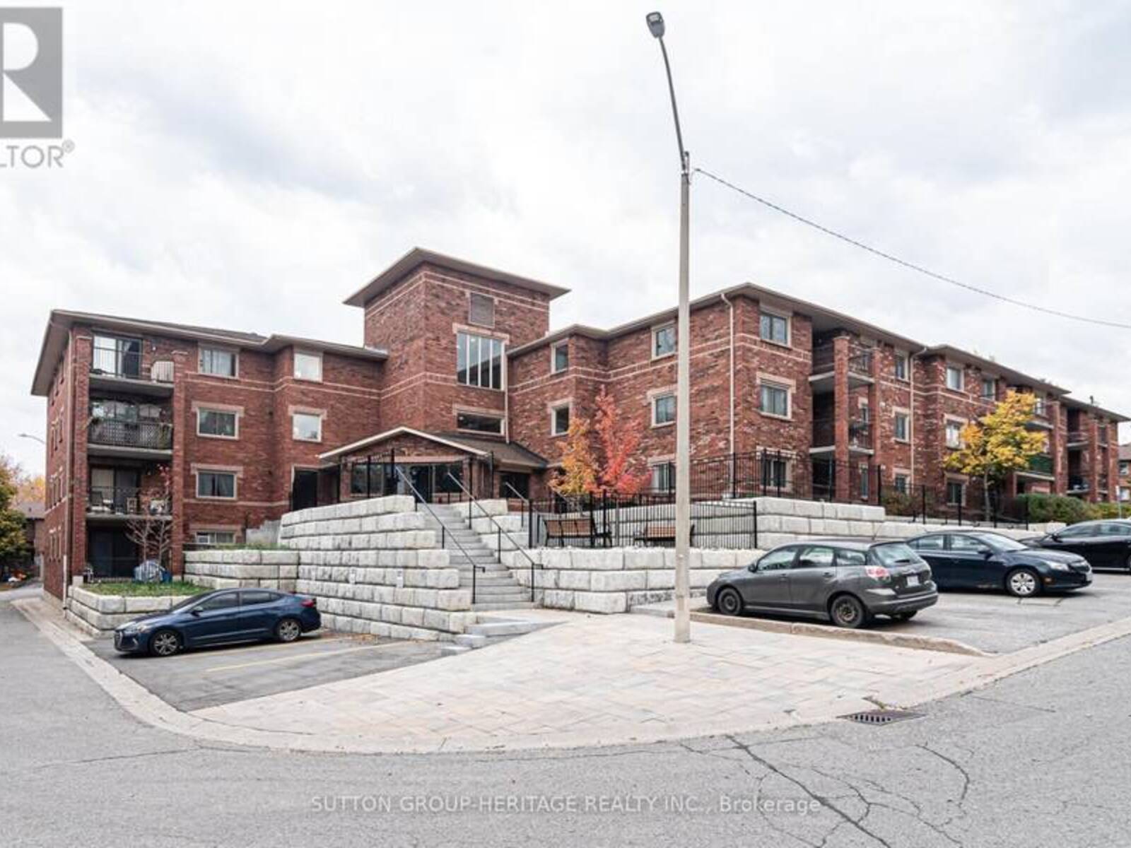 307 - 1 QUAIL CRESCENT, Barrie, Ontario L4N 6W9