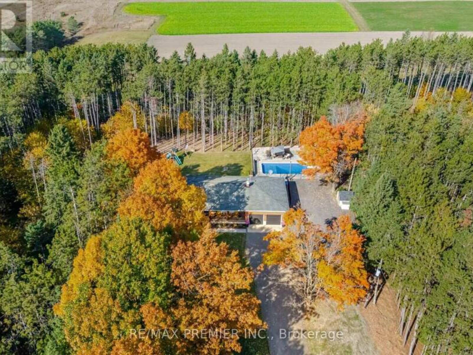 4904 10TH SIDE ROAD, Essa, Ontario L0L 2N0