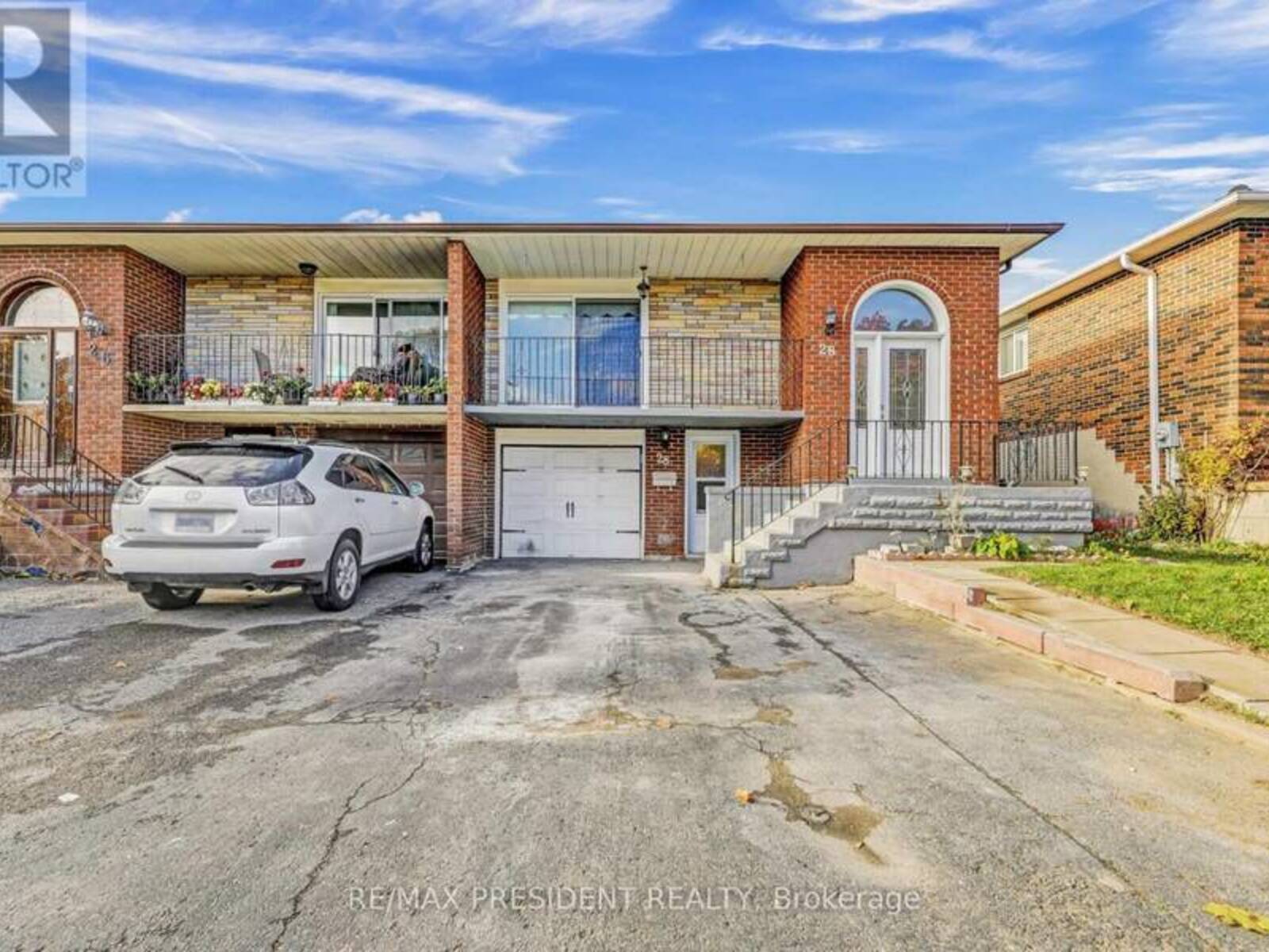 28 ROYAL SALISBURY WAY, Brampton, Ontario L6V 3J6