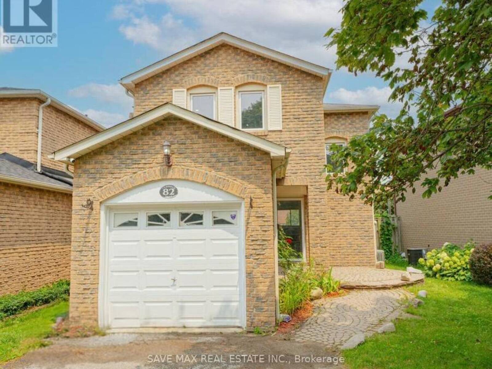 82 CHATFIELD DRIVE, Ajax, Ontario L1T 2J9