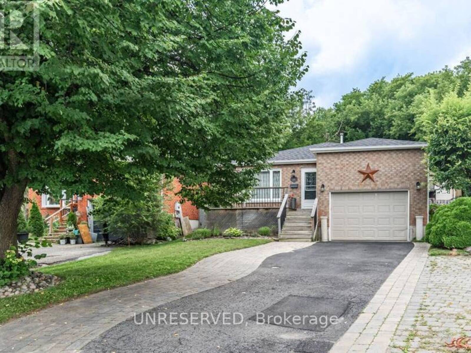 36 ENGEL CRESCENT, Barrie, Ontario L4N 6K5