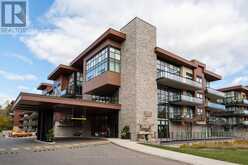 415 - 1575 LAKESHORE ROAD W | Mississauga Ontario | Slide Image One