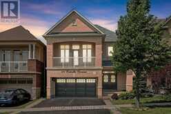 16 ESTRELLA CRESCENT | Richmond Hill Ontario | Slide Image One