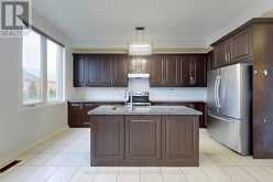 10 HYDERABAD LANE | Markham Ontario | Slide Image Seventeen