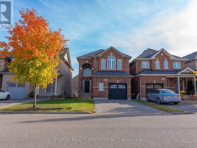 25 SWANSEA STREET Whitby Ontario, L1P 0A6