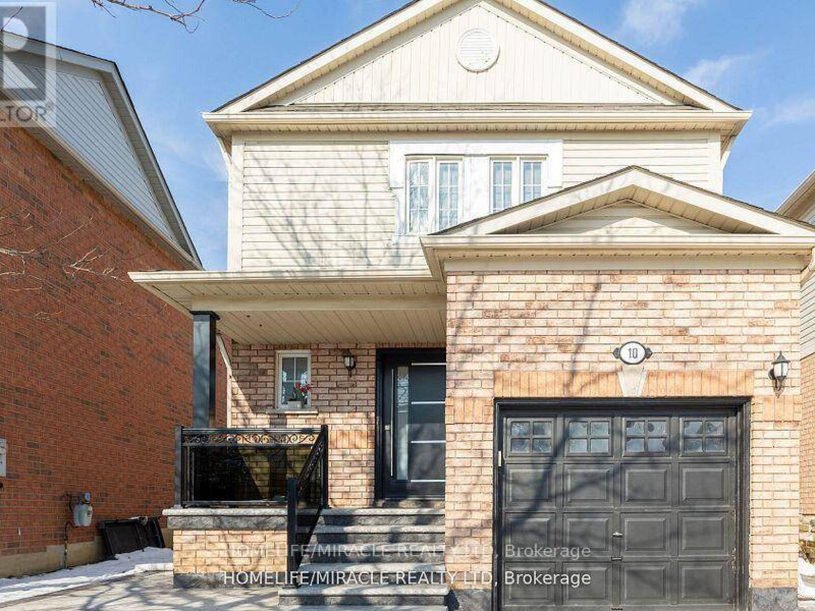 10 WEATHERELL DRIVE, Brampton, Ontario L7A 1Y7