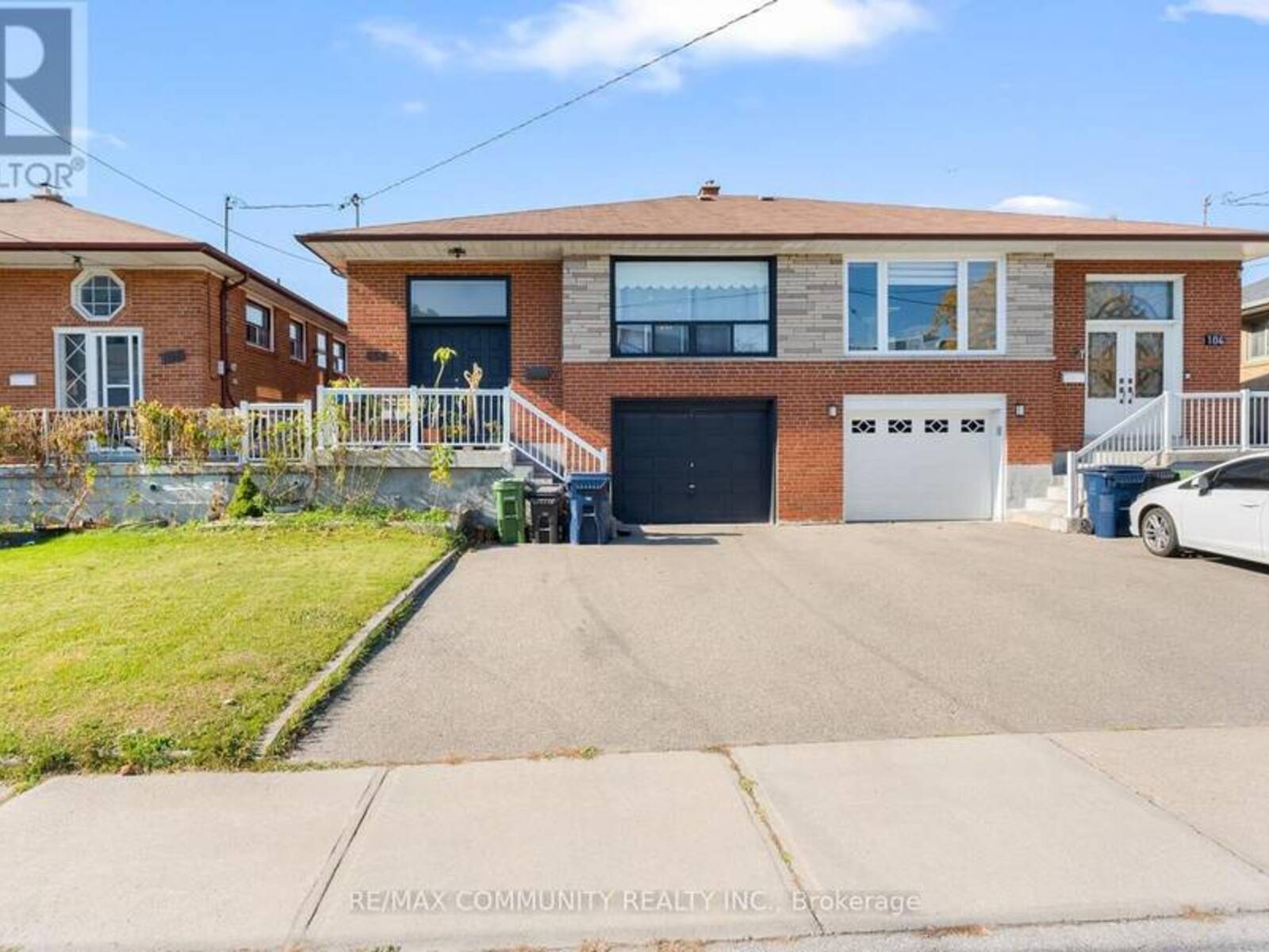 106 VICTORY DRIVE, Toronto, Ontario M3M 2J8