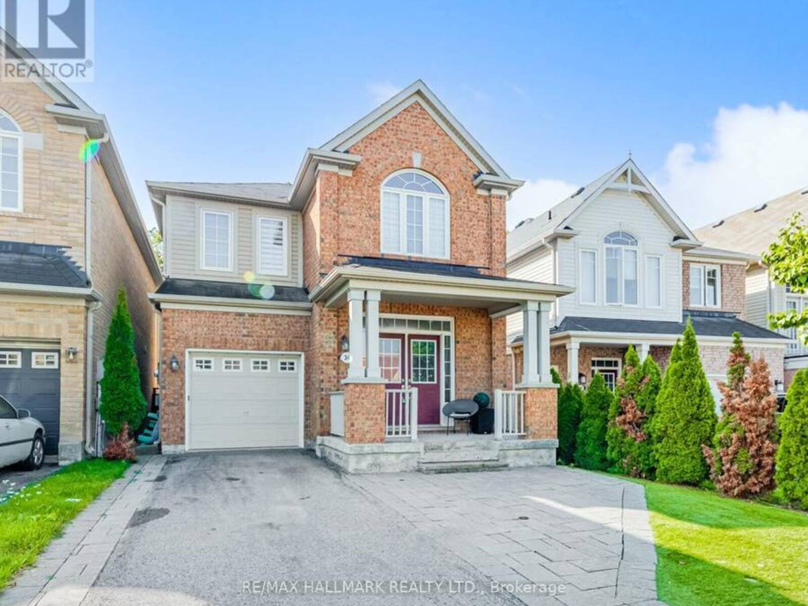 34 ELMEADE LANE, Whitchurch-Stouffville, Ontario L4A 0P6