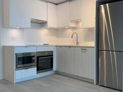 2612 - 195 REDPATH AVENUE Toronto Ontario, M4P 0E4