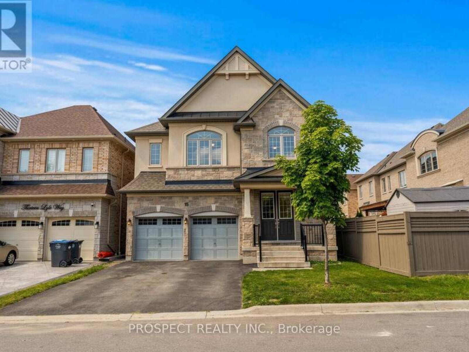 15 LYLE WAY, Brampton, Ontario L6X 5P8