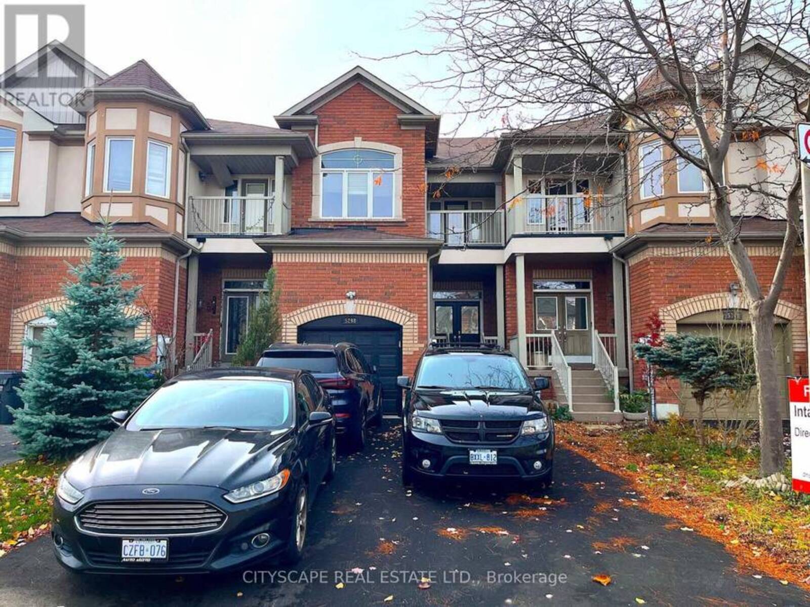 5298 ROADSIDE WAY E, Mississauga, Ontario L5M 0H9