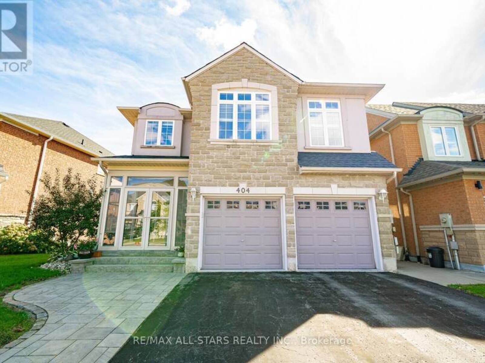 404 HOOVER PARK DRIVE, Whitchurch-Stouffville, Ontario L4A 1P4