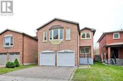 57 BELVEDERE CRESCENT | Richmond Hill Ontario | Slide Image Three