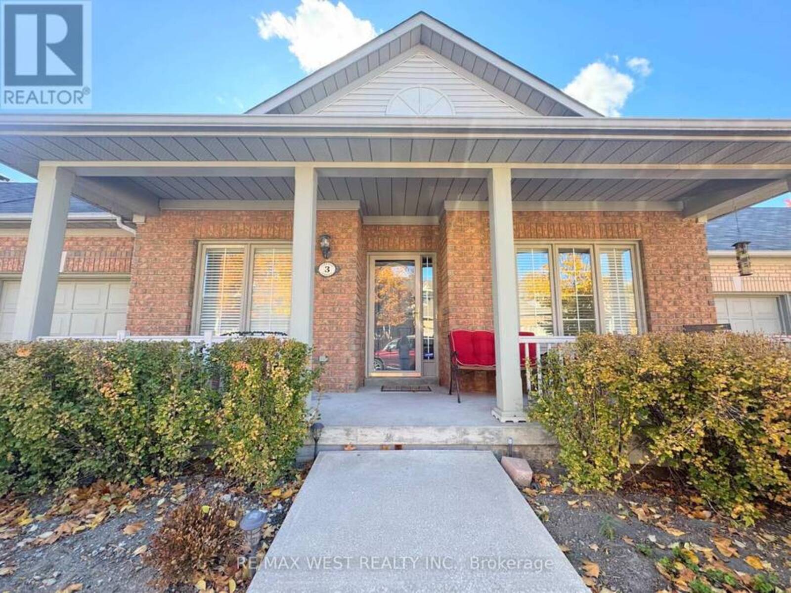 2 - 3 LARKDALE TERRACE, Brampton, Ontario L6R 1W5