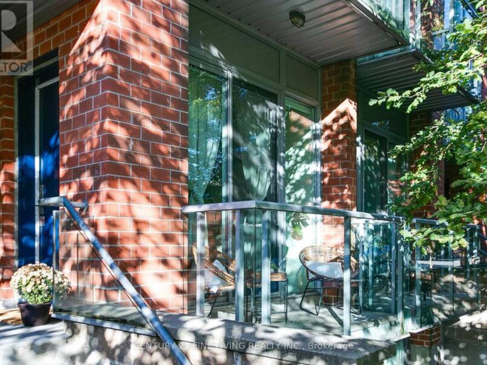 2 - 34 BOSTON AVENUE, Toronto, Ontario M4M 2T9