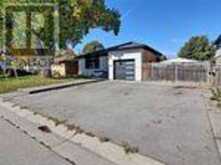 4 MCMASTER AVENUE | Hamilton Ontario | Slide Image Two